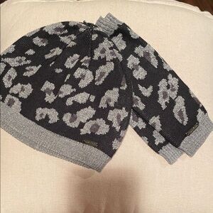 Calvin Klein Gray and Black Knit Set